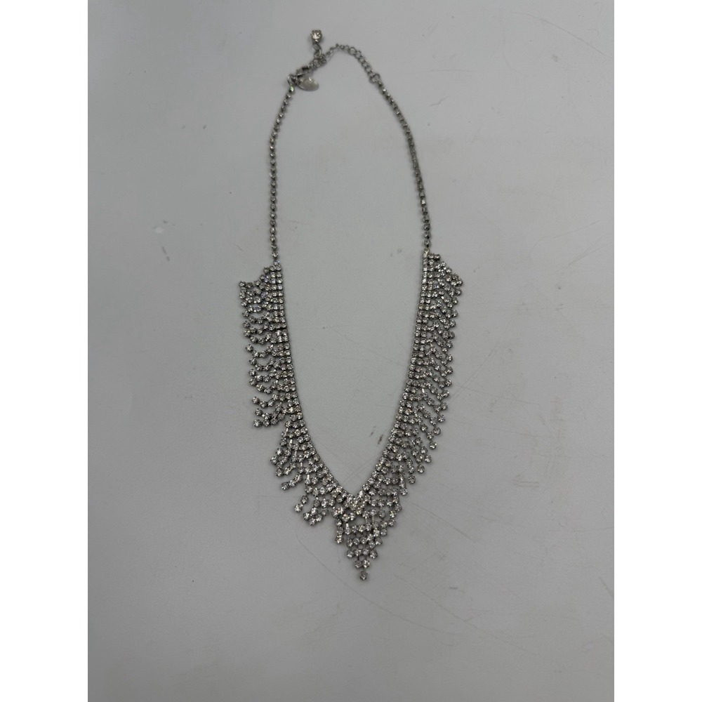 Sparkling Rhinestone Statement Necklace Silver Tone Bib Collar Choker 9in